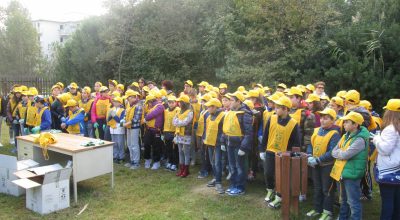 “Puliamo il Mondo”, in azione gli studenti dell’Istituto comprensivo n. 1 al Giardino botanico