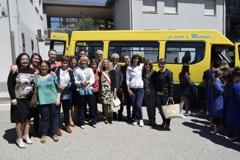 In servizio i nuovi scuolabus alimentati a metano