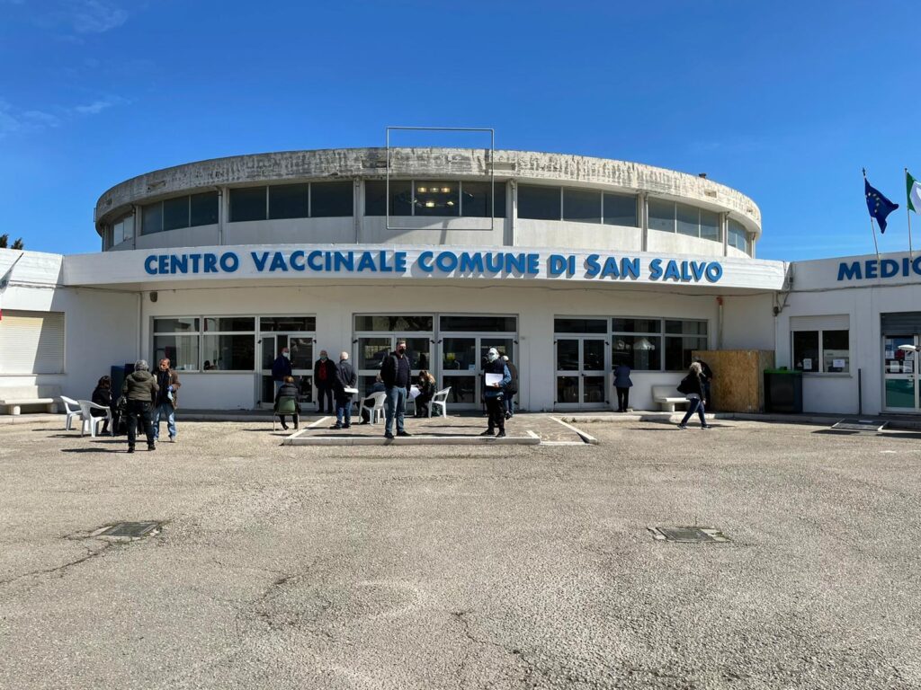 Vaccinazioni a San Salvo, ecco il modulo da utilizzare al Palasport