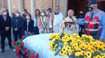 La benedizione delle some in piazza San Vitale: il saluto del sindaco Tiziana Magnacca