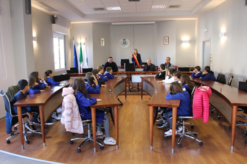 In Comune a lezione di educazione civica