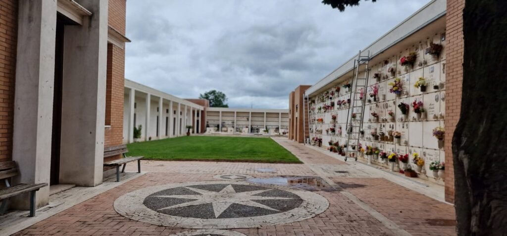 Cimitero e verde pubblico, la Città è curata  con regolarità dal Servizio manutenzione