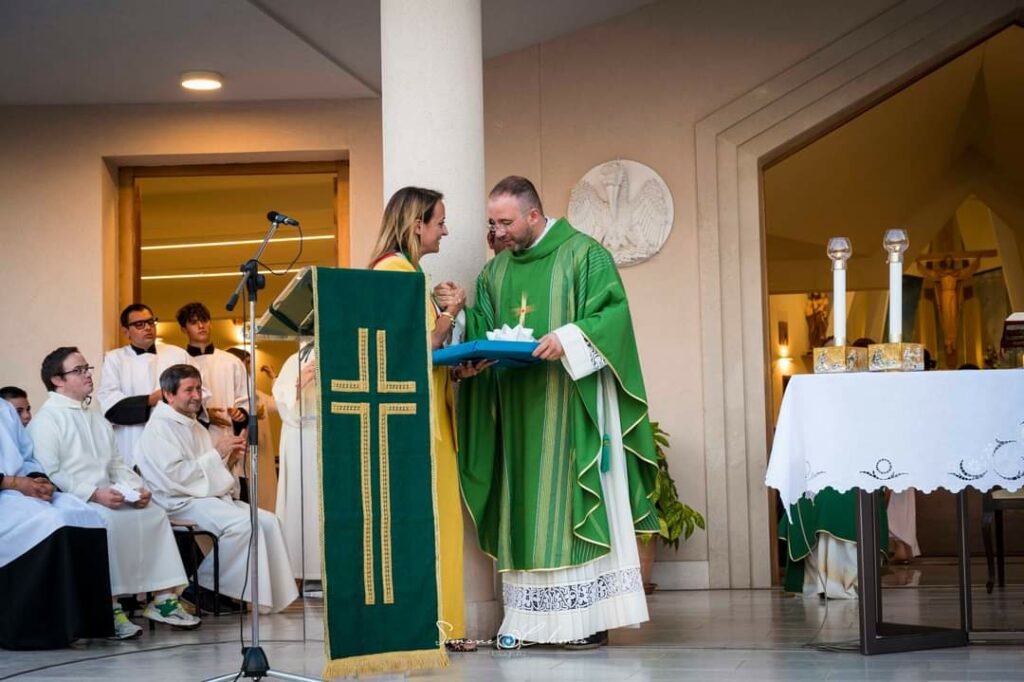 San Salvo, ieri il saluto commosso della comunità a don Beniamino Di Renzo