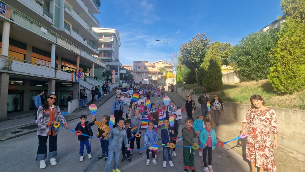 Una Festa di colori e canti per la 20° Marcia della Pace a San Salvo